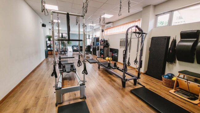 Per què escollir classes de Pilates en grups reduïts? Per què escollir classes de Pilates en grups reduïts?
